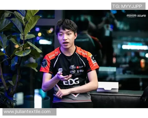 和平精英战局分析:EDG如何在逆境中实现华丽反击